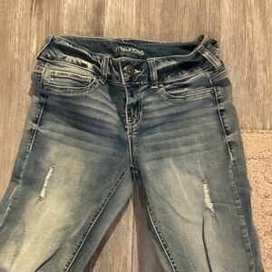Maurices Light Blue Washed Skinny Jeans